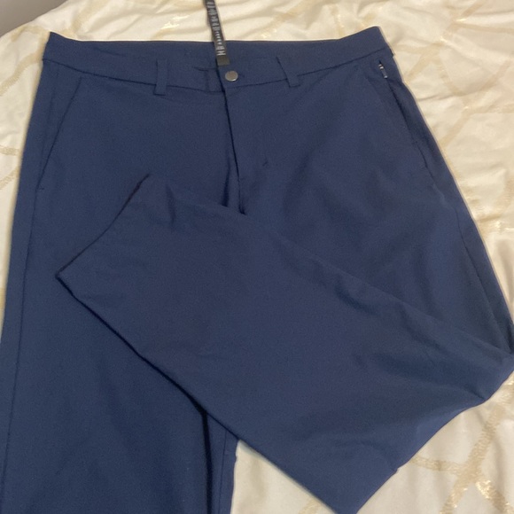 35" lulu comission slim warpstream pants - Picture 7 of 8